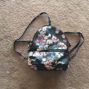 Little floral backpack